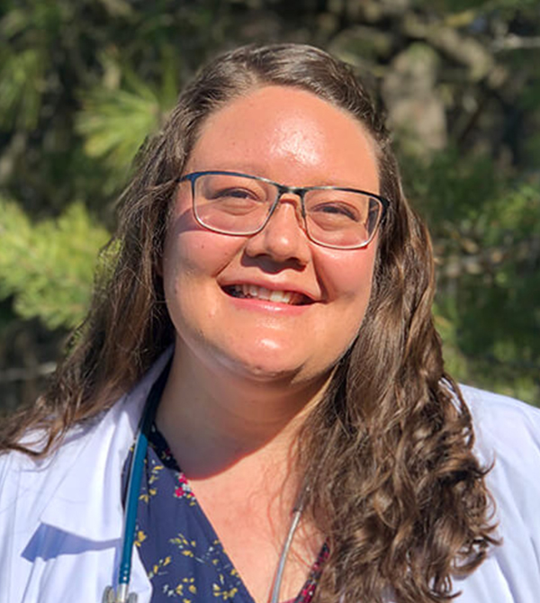 Meet Dr. Sarah Myers, Gillette Veterinarian